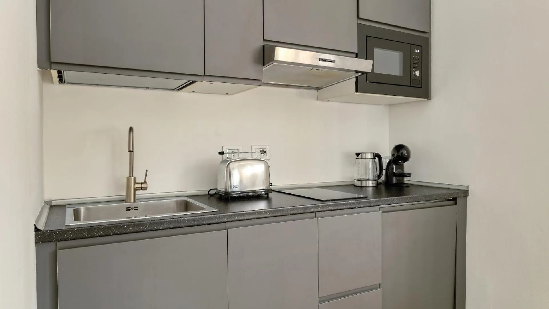 Daire San Siro Suite - Close To The Stadium And Fiera Milano İtalya