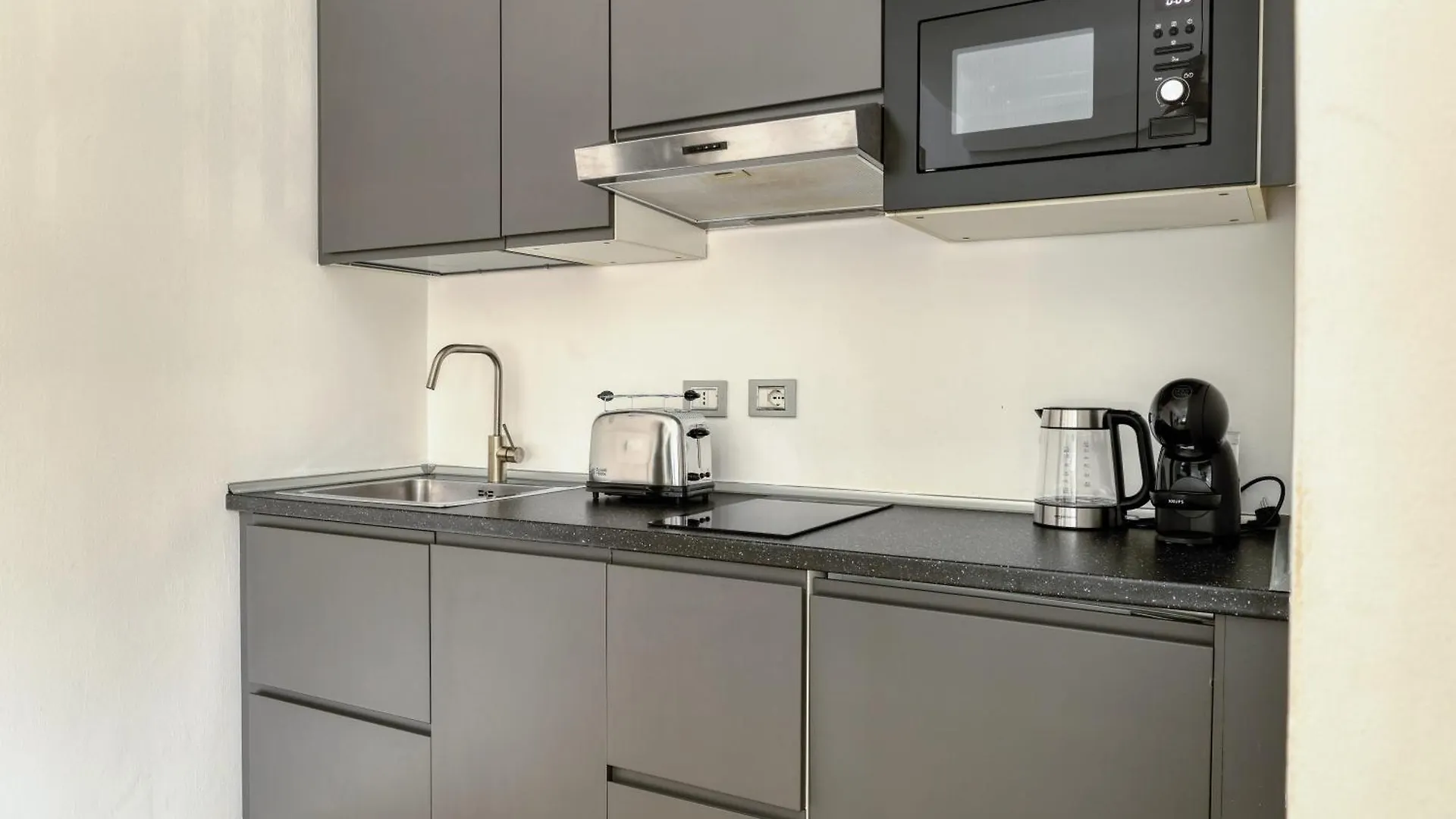 San Siro Suite - Close To The Stadium And Fiera Milan Apartment