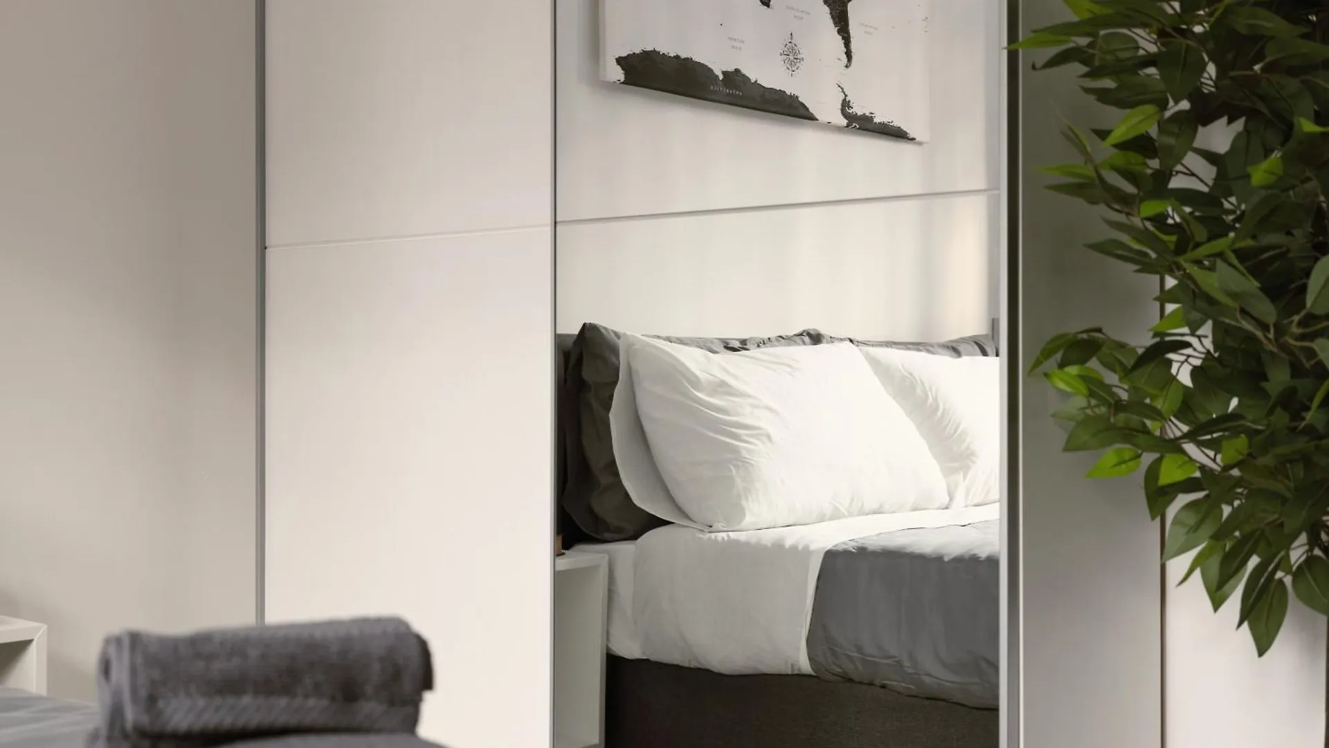 San Siro Suite - Close To The Stadium And Fiera Milan